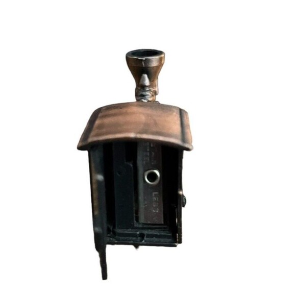 Diecast Metal Train Engine Pencil Sharpener Locomotive 3-1/4" - Picture 4 of 5